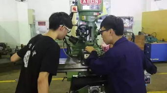 從“畢業(yè)即失業(yè)”到“搶手貨” 計(jì)算機(jī)及辦公設(shè)備維修專(zhuān)業(yè)的逆襲之路